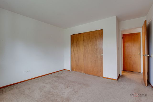 809 E Miner Street 3B, Arlington Heights, IL 60004