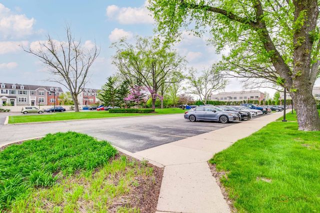 809 E Miner Street 3B, Arlington Heights, IL 60004