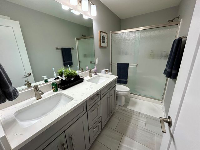 630 SE Westown Parkway, Waukee, IA 50263