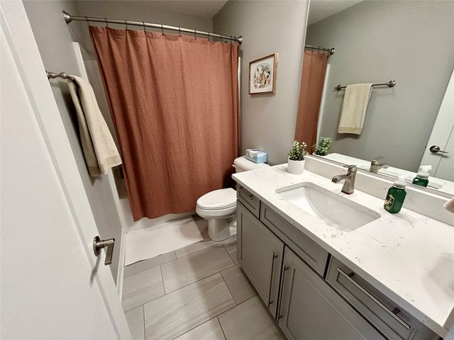 630 SE Westown Parkway, Waukee, IA 50263