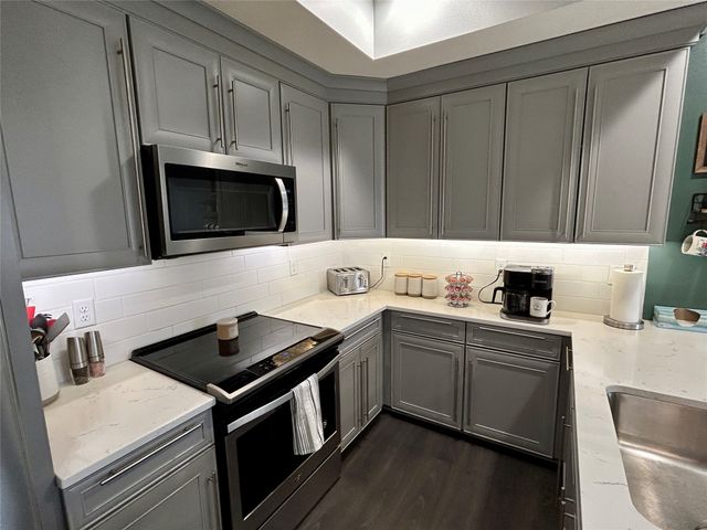 630 SE Westown Parkway, Waukee, IA 50263