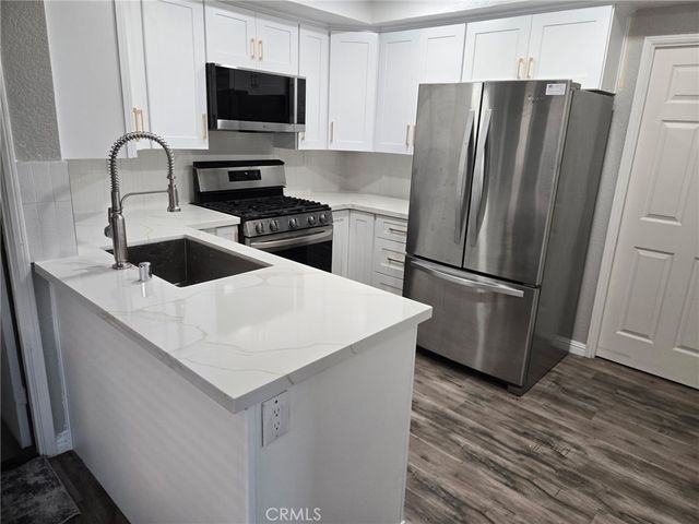 28973 Willow Creek, Highland, CA 92346