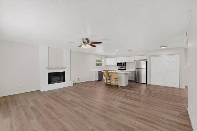 5320 Kettle Road NW, Albuquerque, NM 87120