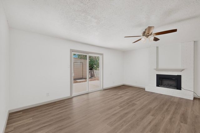 5320 Kettle Road NW, Albuquerque, NM 87120
