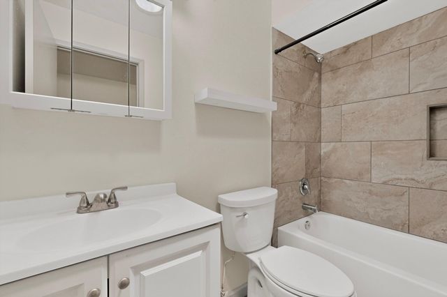 5320 Kettle Road NW, Albuquerque, NM 87120