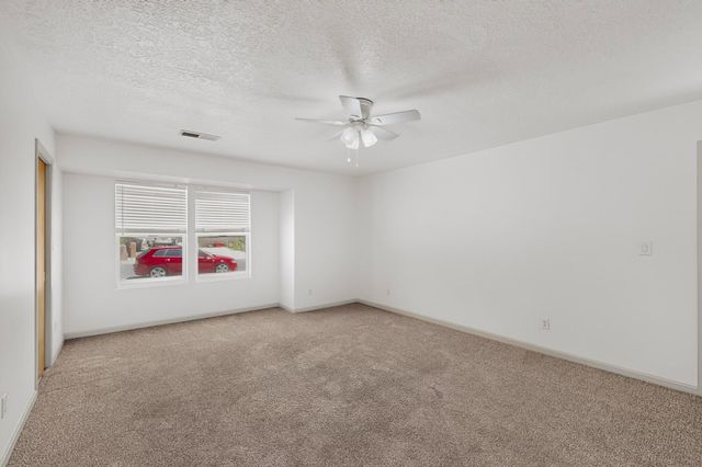 5320 Kettle Road NW, Albuquerque, NM 87120