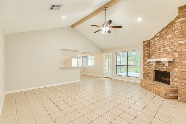 224 Banyan Street, Lake Jackson, TX 77566