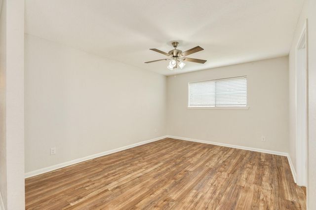 224 Banyan Street, Lake Jackson, TX 77566