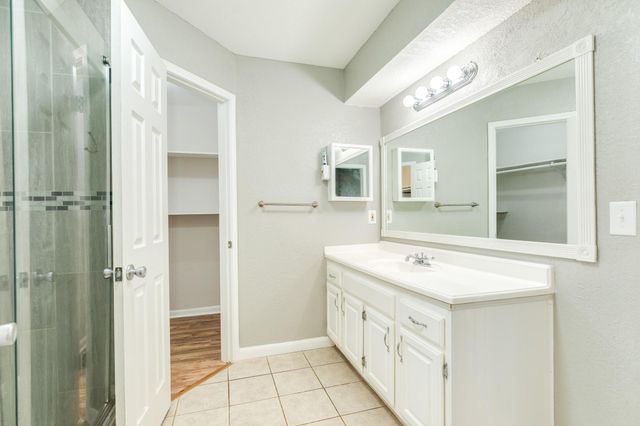 224 Banyan Street, Lake Jackson, TX 77566