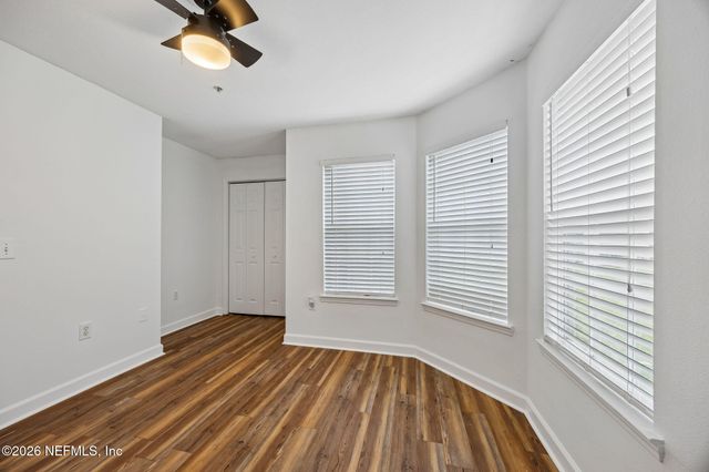 3591 KERNAN Boulevard S 403, Jacksonville, FL 32224