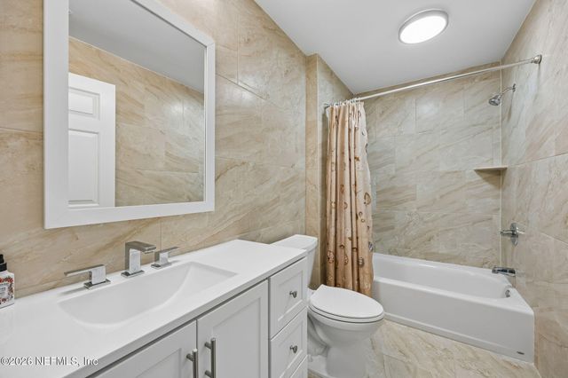 3591 KERNAN Boulevard S 403, Jacksonville, FL 32224