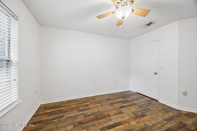 3591 KERNAN Boulevard S 403, Jacksonville, FL 32224