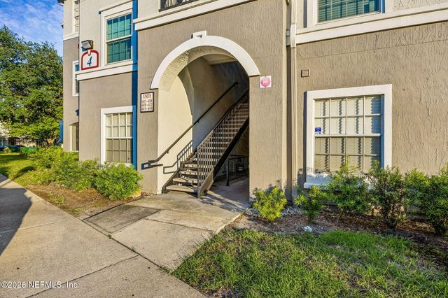 3591 KERNAN Boulevard S 403, Jacksonville, FL 32224