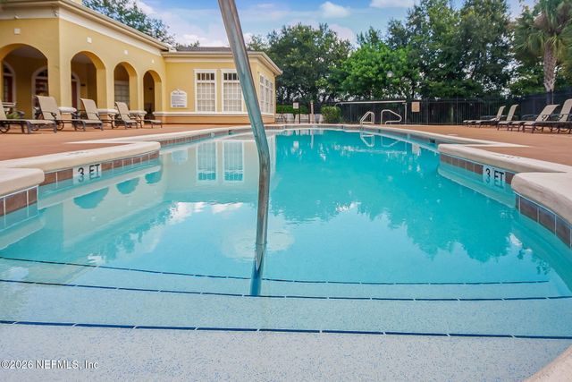 3591 KERNAN Boulevard S 403, Jacksonville, FL 32224