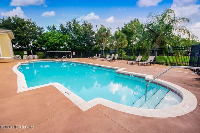 3591 KERNAN Boulevard S 403, Jacksonville, FL 32224
