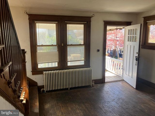 3505 24TH ST NE, Washington, DC 20018