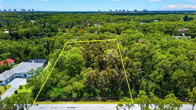 24376 Melaine LN, Bonita Springs, FL 34135