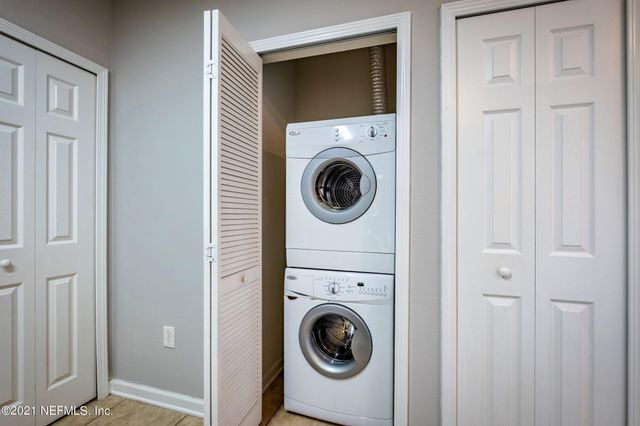 4920 KEY LIME Drive, 207, Jacksonville, FL 32256