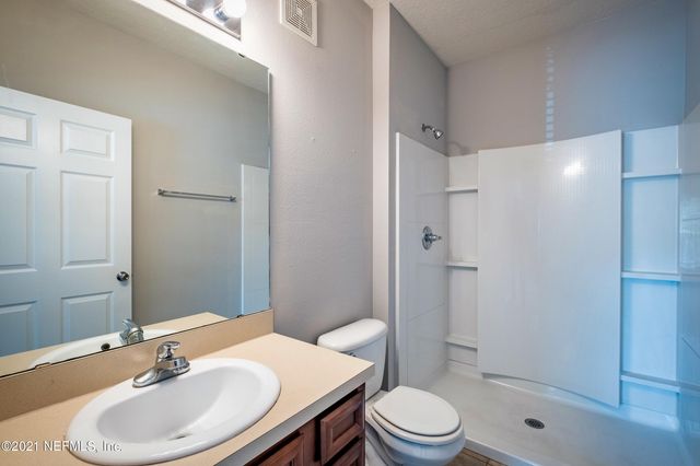 4920 KEY LIME Drive, 207, Jacksonville, FL 32256