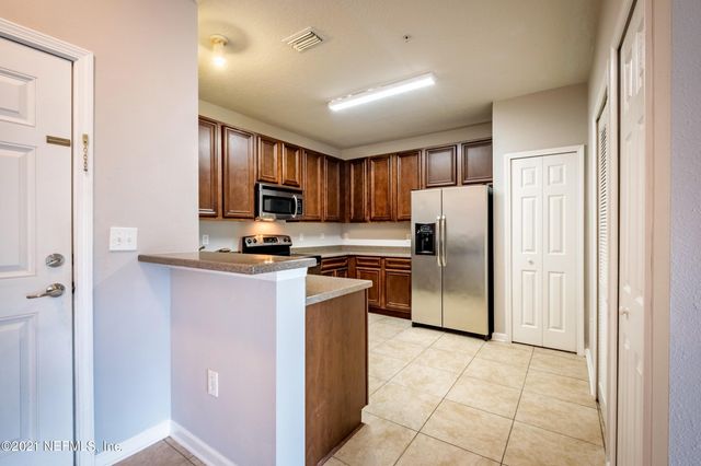 4920 KEY LIME Drive, 207, Jacksonville, FL 32256