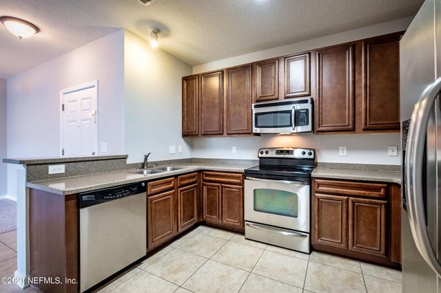 4920 KEY LIME Drive, 207, Jacksonville, FL 32256