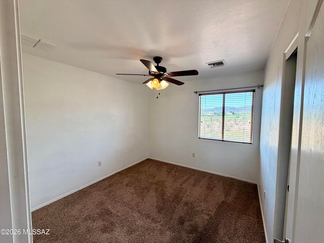 8025 W Sunfire Drive, Tucson, AZ 85743
