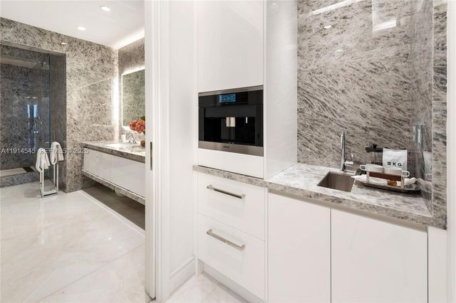 17901 Collins Ave 3406, Sunny Isles Beach, FL 33160