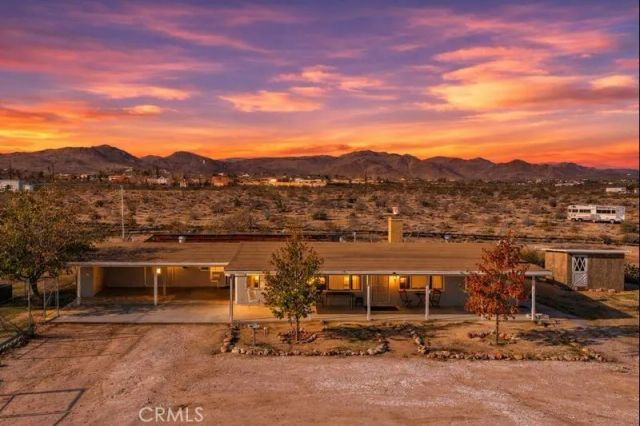 1998 Cambria Avenue, Landers, CA 92285