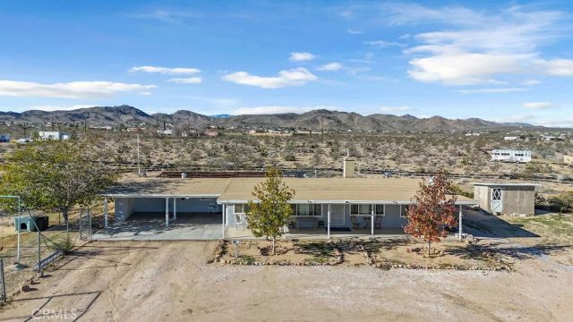 1998 Cambria Avenue, Landers, CA 92285
