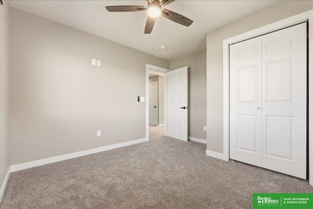506 Hidden Meadows Drive, Fremont, NE 68025