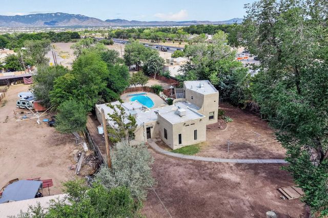 9705 Rio Grande Boulevard NW, Albuquerque, NM 87114