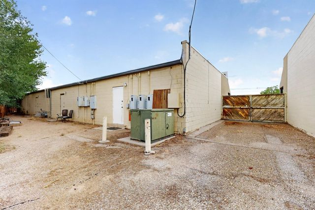 9705 Rio Grande Boulevard NW, Albuquerque, NM 87114