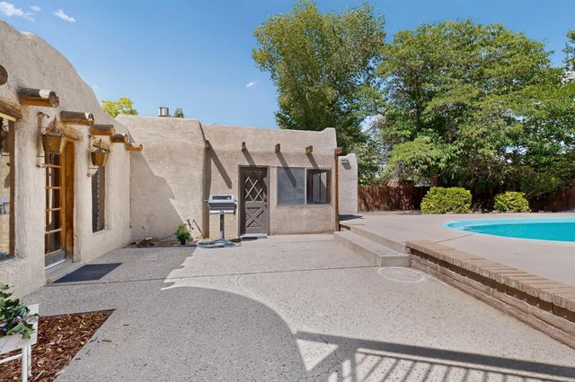 9705 Rio Grande Boulevard NW, Albuquerque, NM 87114