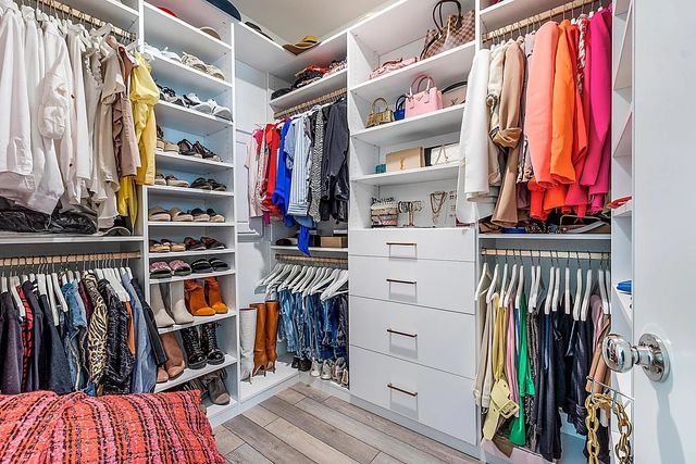 2214 Rook Drive, Dallas, TX 75211