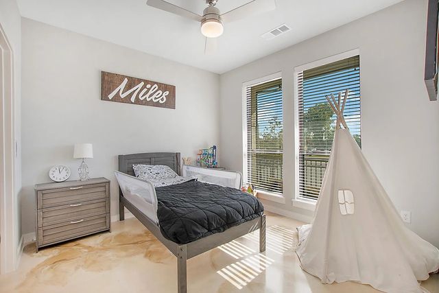 2214 Rook Drive, Dallas, TX 75211