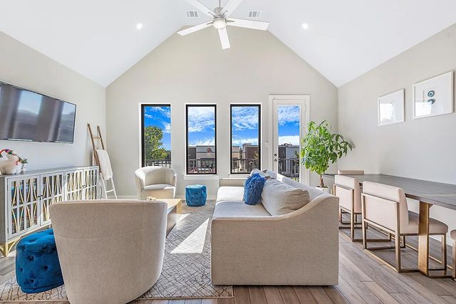 2214 Rook Drive, Dallas, TX 75211