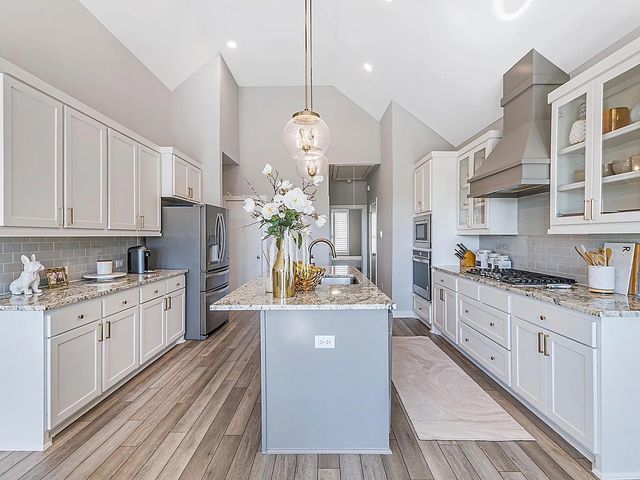 2214 Rook Drive, Dallas, TX 75211