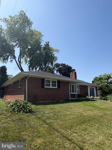 16827 HAMPTON RD, Williamsport, MD 21795