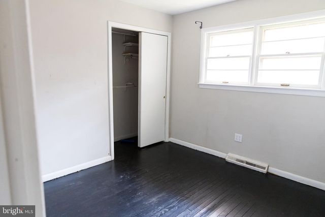 16827 HAMPTON RD, Williamsport, MD 21795