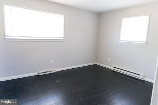 16827 HAMPTON RD, Williamsport, MD 21795