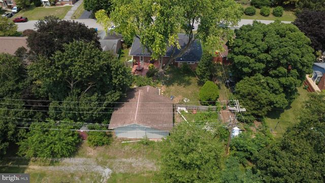 16827 HAMPTON RD, Williamsport, MD 21795