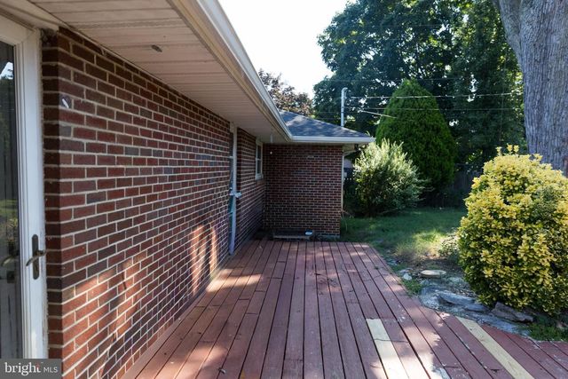 16827 HAMPTON RD, Williamsport, MD 21795