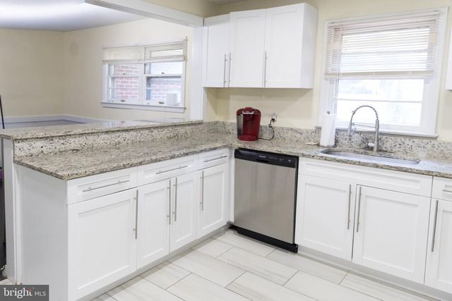 16827 HAMPTON RD, Williamsport, MD 21795
