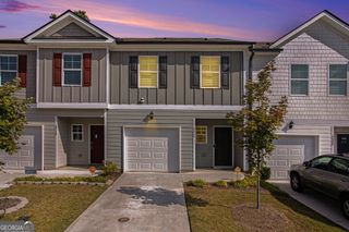 3511 Lakeview Creek, Lithonia, GA 30038