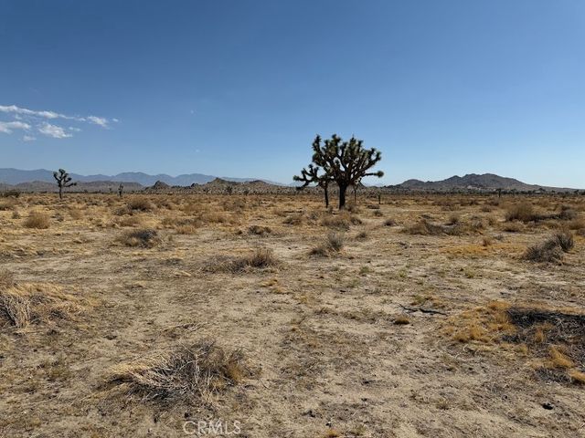 150 E Avenue L, Lancaster, CA 93535