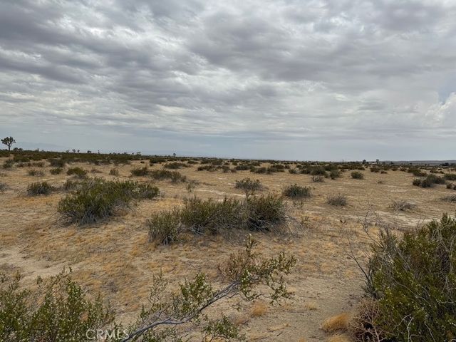 150 E Avenue L, Lancaster, CA 93535