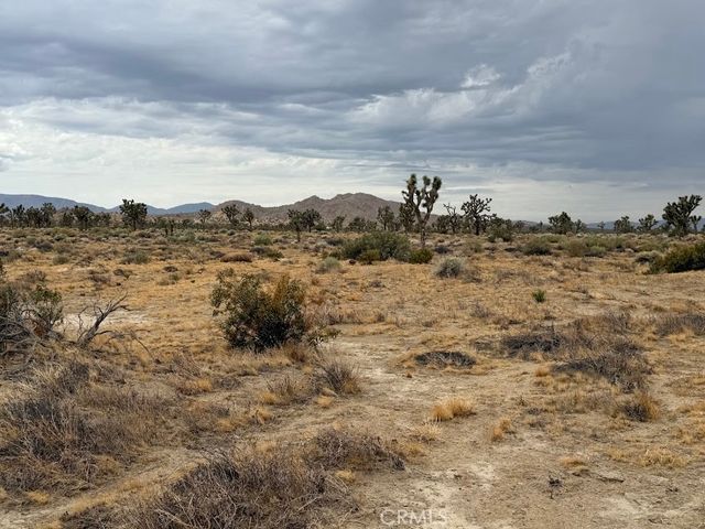150 E Avenue L, Lancaster, CA 93535