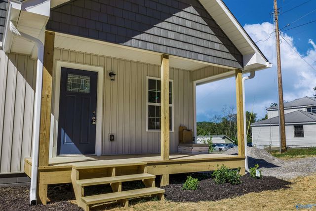 1412 Godfrey Avenue NE, Fort Payne, AL 35967