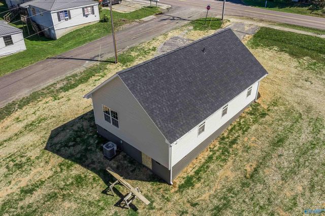 1412 Godfrey Avenue NE, Fort Payne, AL 35967