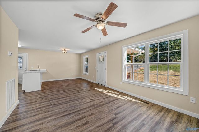 1412 Godfrey Avenue NE, Fort Payne, AL 35967